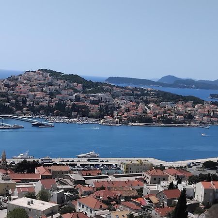 Rooms Anela With Large Common Tarrace And Beautiful Sea View Dubrovnik Dış mekan fotoğraf