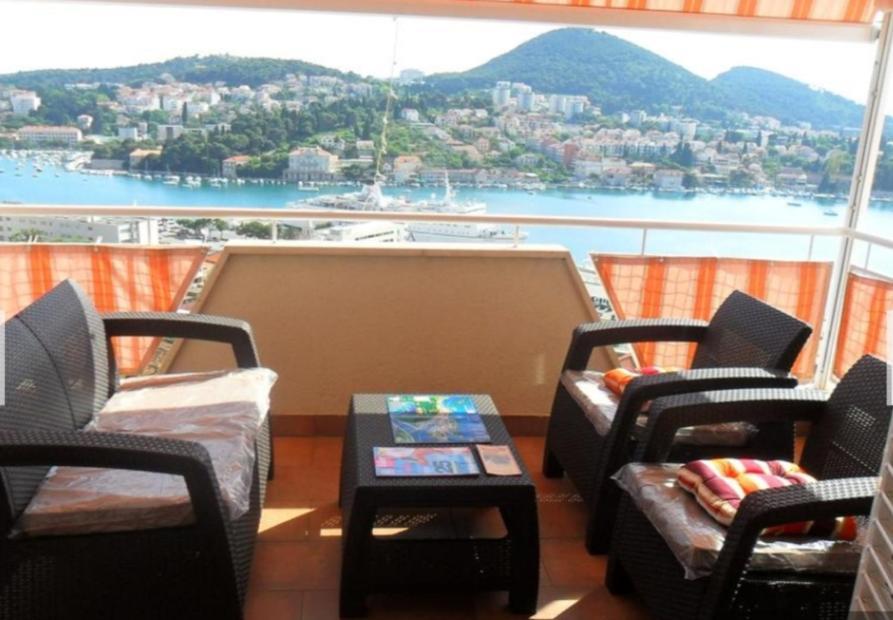 Rooms Anela With Large Common Tarrace And Beautiful Sea View Dubrovnik Dış mekan fotoğraf