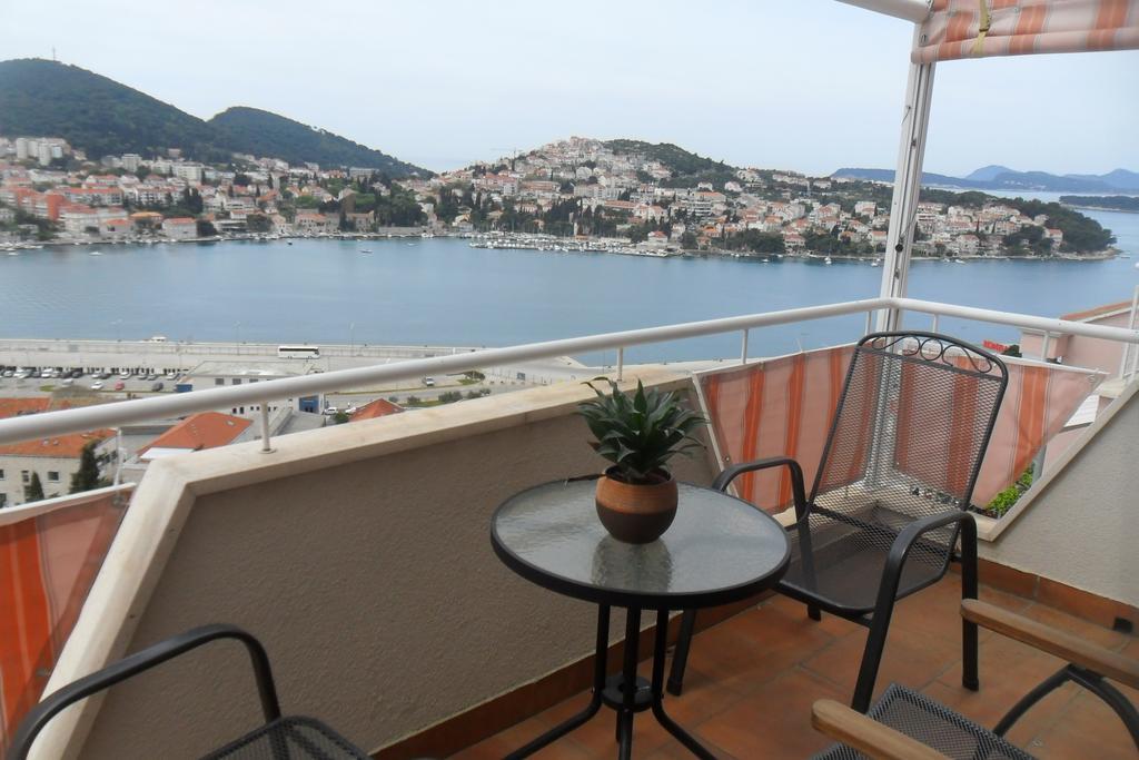 Rooms Anela With Large Common Tarrace And Beautiful Sea View Dubrovnik Oda fotoğraf